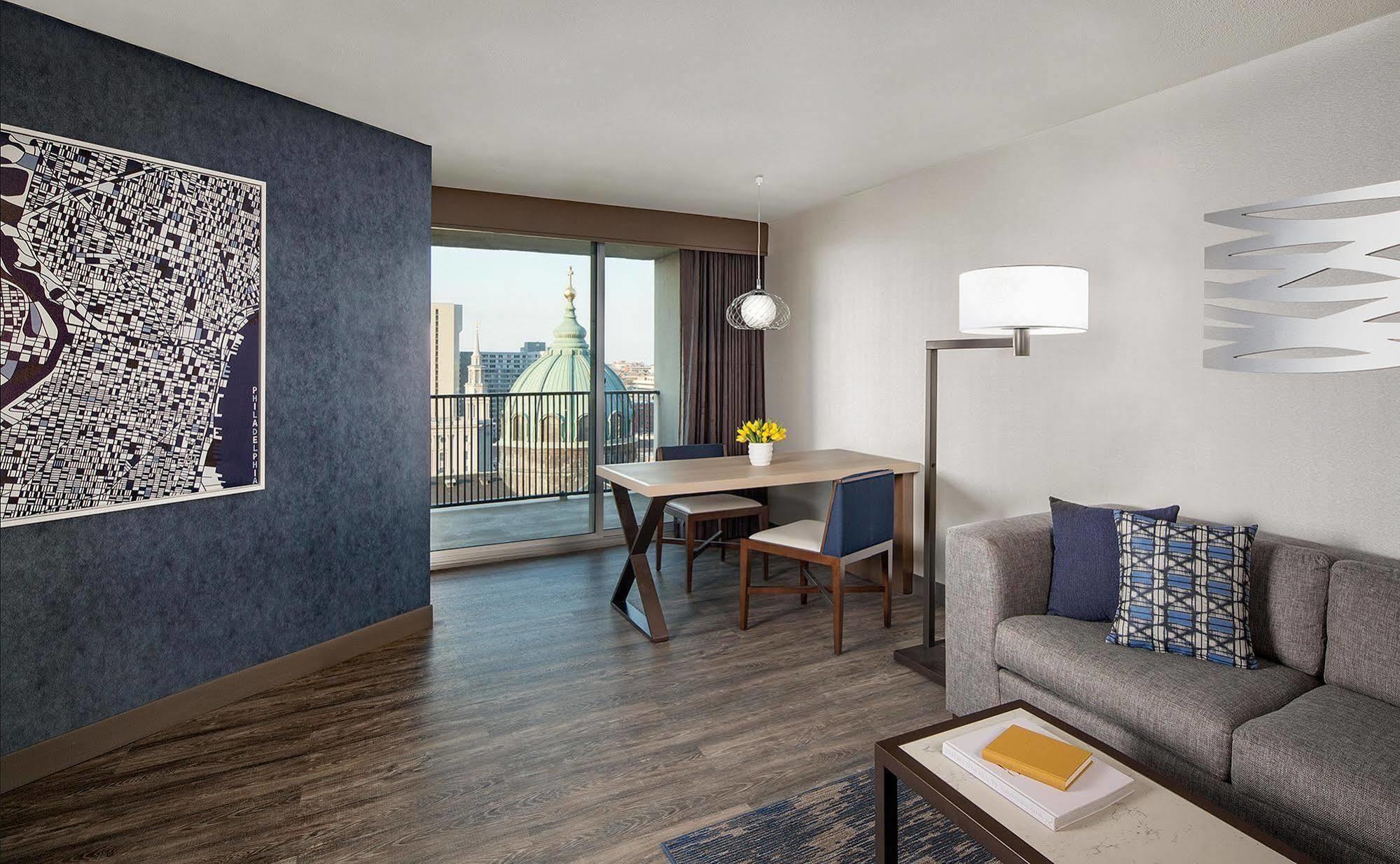 Embassy Suites Philadelphia - Center City Eksteriør bilde