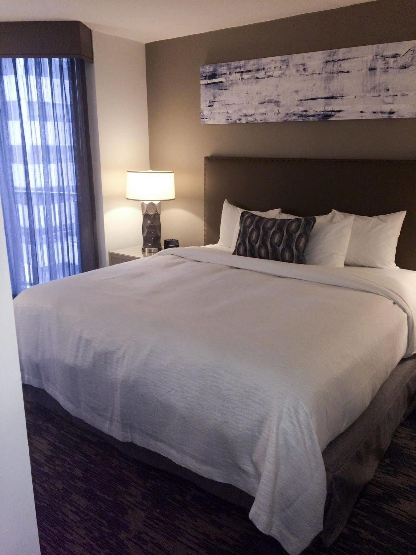 Embassy Suites Philadelphia - Center City Eksteriør bilde